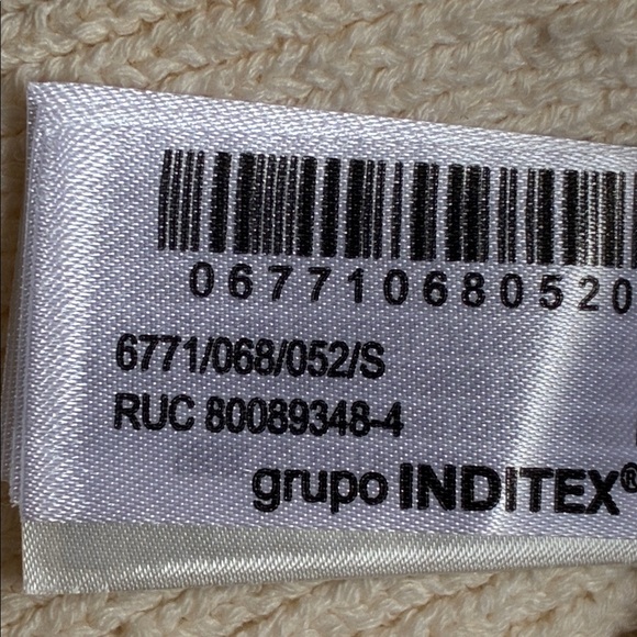 NWOT. Zara Light Beige Gold Buttons Knit Top. Size S. - Picture 7 of 9